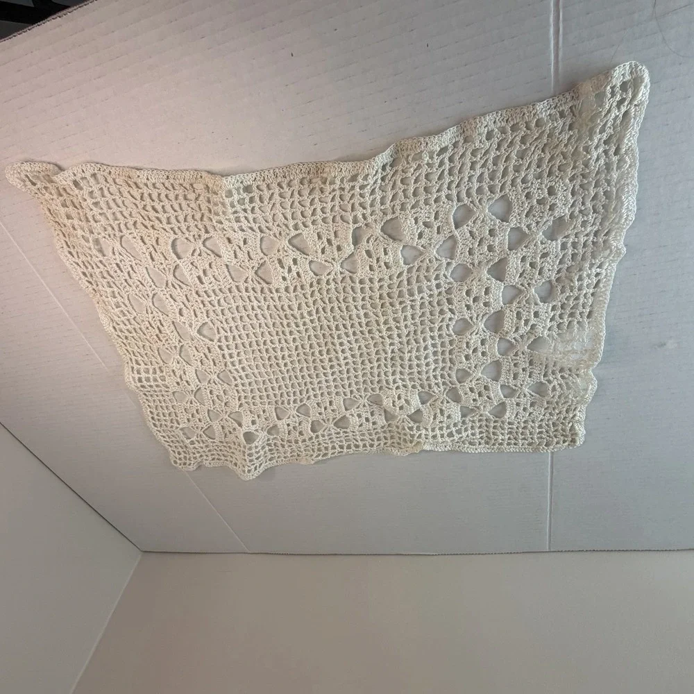 Vintage Victorian White Ivory Cottagecore Crochet Doily Rectangle Decor 4 PC Set